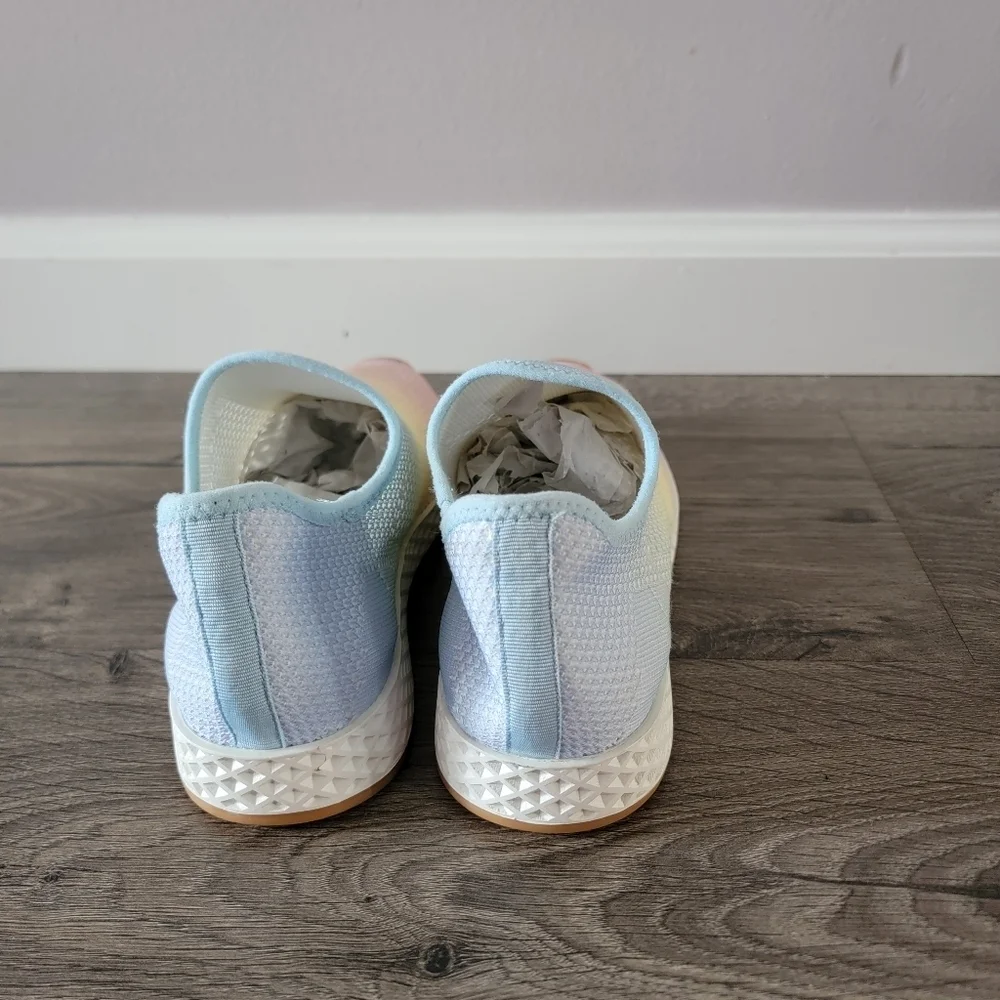 Womens knit slip on sneakers by Urban Sport J/slides Tori size 7